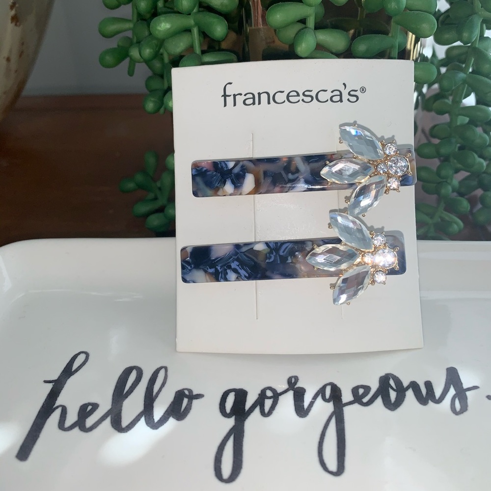 NWT Francesca”s Hair Clips